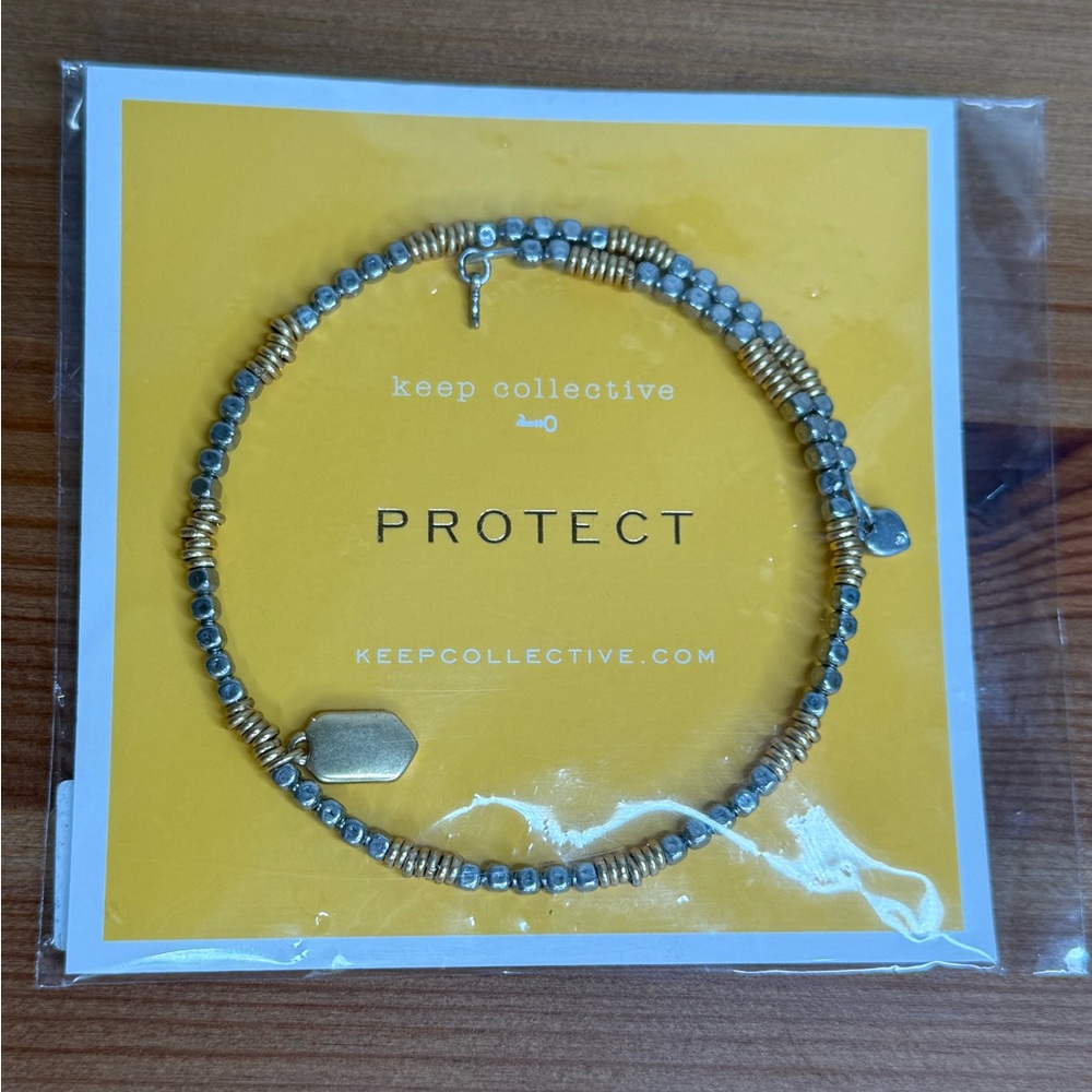 NIB Stella & Dot - Inspo wrap bracelet - Protect